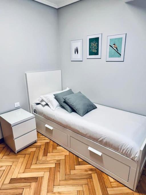 Apartamento En El Centro De Vigo 2 Habitaciones Экстерьер фото